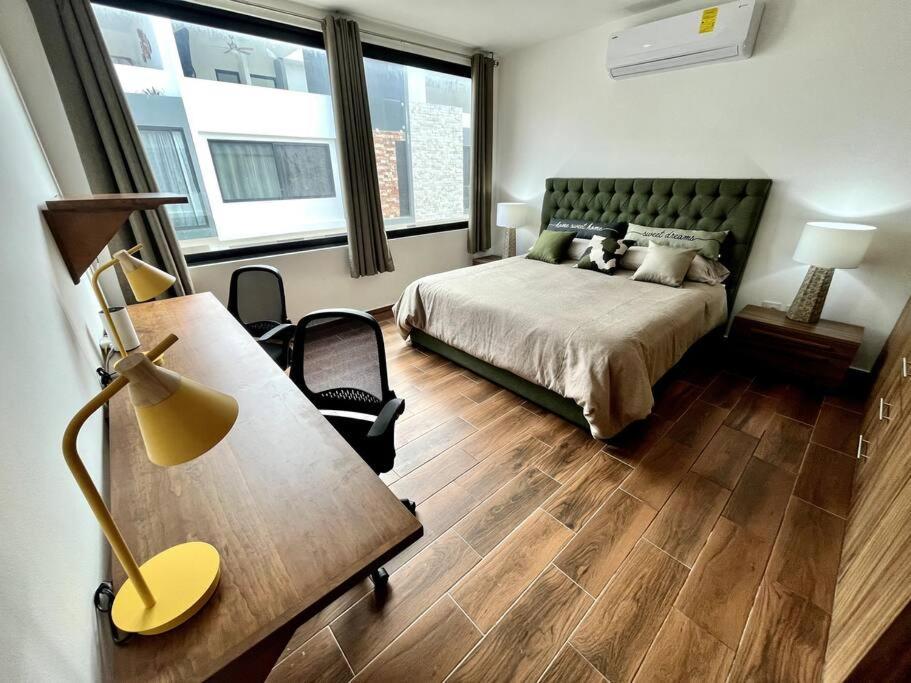 Сasa de vacaciones Heavenly New Townhouse W/jacuzzi Near The