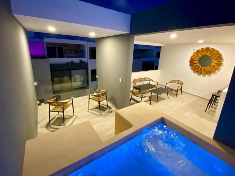 Heavenly New Townhouse W/jacuzzi Near The * Playa del Carmen